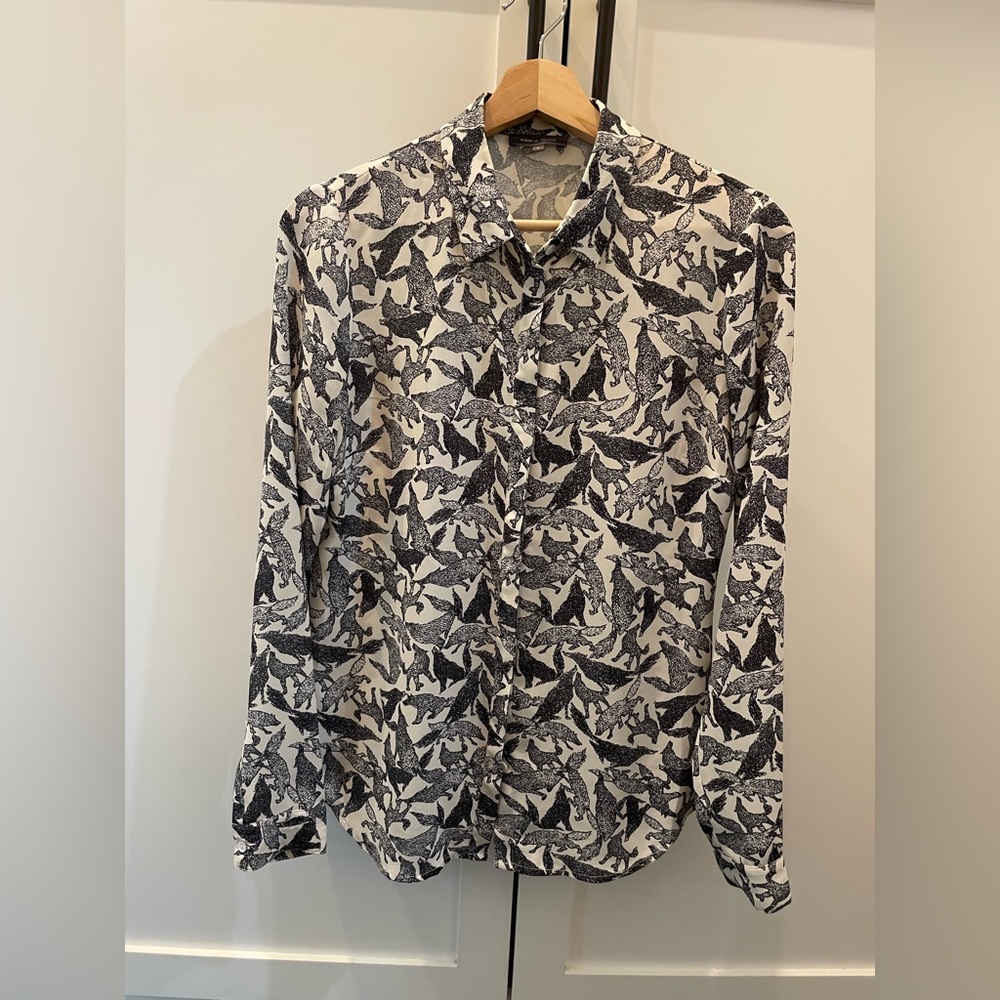 Pied A Terre Wolf Print Shirt in Size 2 US